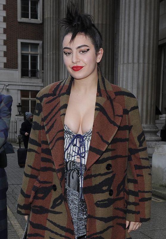 Charli XCX - Out in London - 2/21/2016