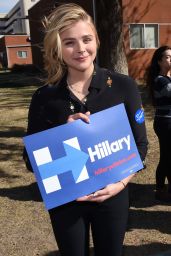 Chloë Grace Moretz - Campaigns For Hillary Clinton in Las Vegas 2/18/2016