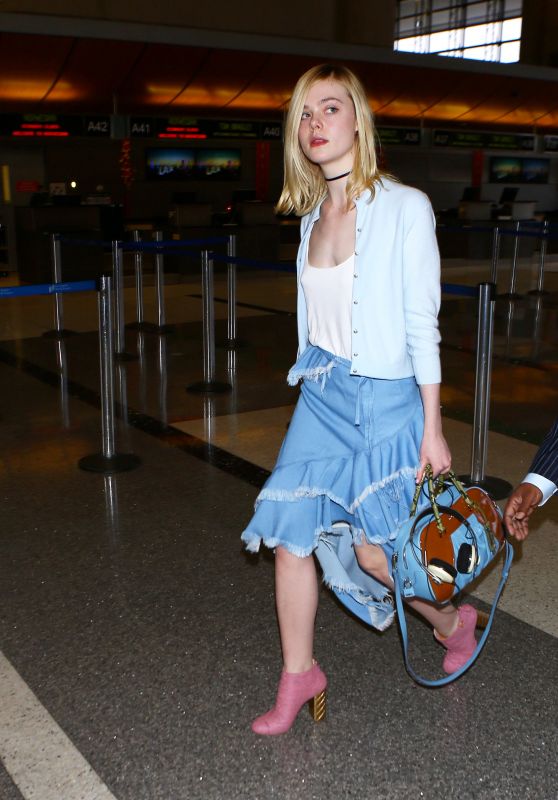 Elle Fanning at LAX Airport in Los Angeles 2/13/2016 