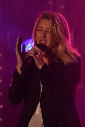 Ellie Goulding - Performing at the Key 103 Gig in Manchester, UK 2/18/2016