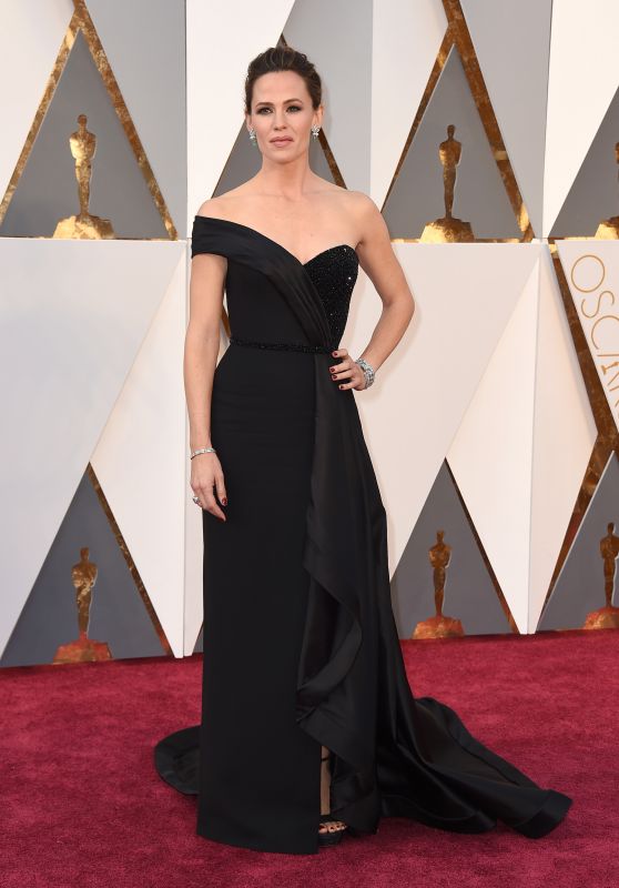 Jennifer Garner - Oscars 2016 in Hollywood, CA 2/28/2016