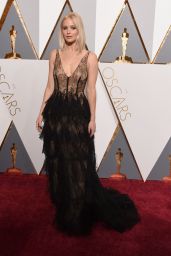 Jennifer Lawrence – Oscars 2016 in Hollywood, CA 2/28/2016