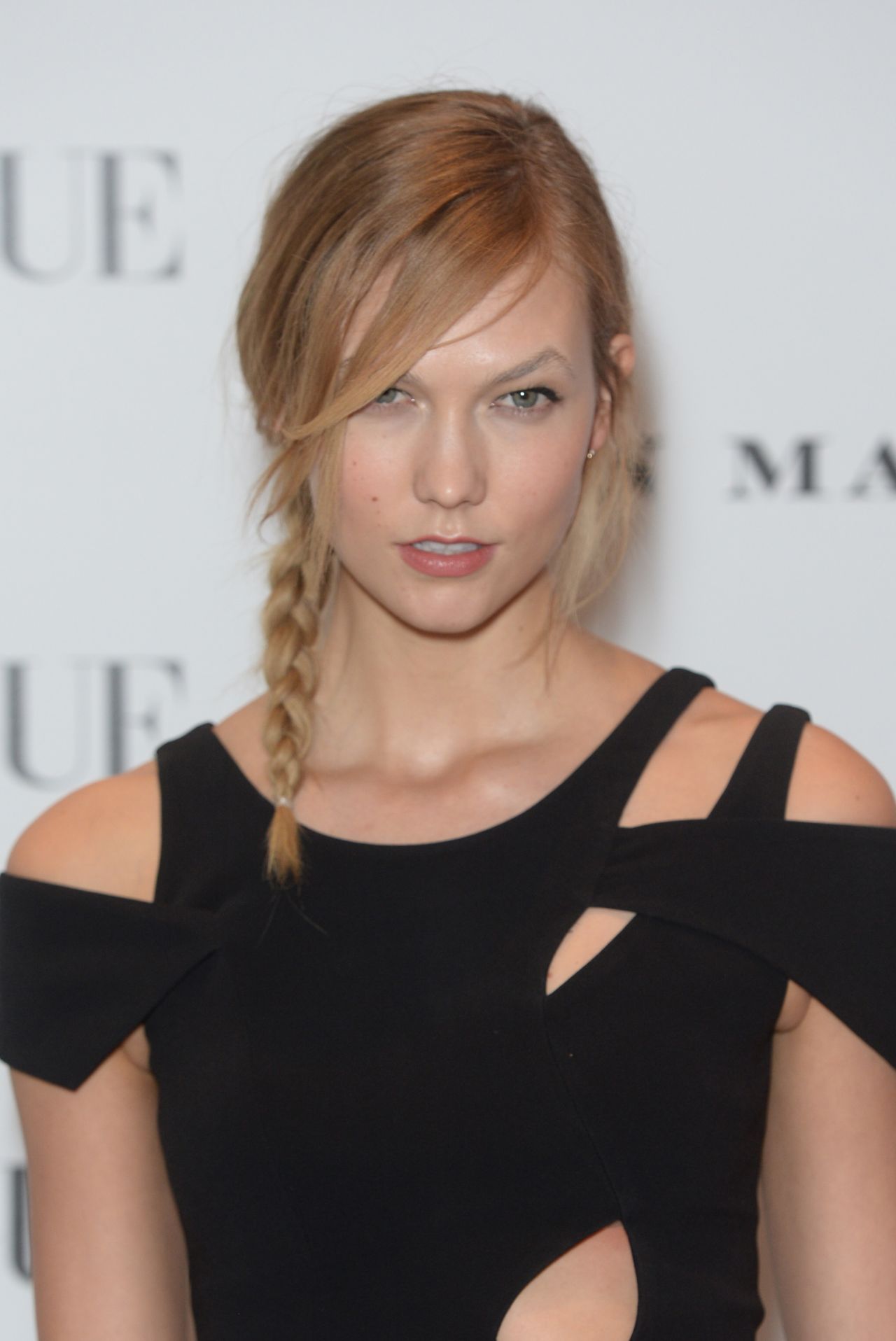 Karlie Kloss – ‘Vogue 100 – A Century of Style’ in London, February 9, 2016