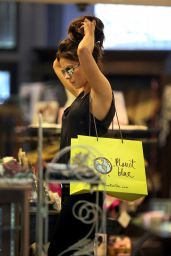 Kate Beckinsale - Shopping in Santa Monica, February 2016