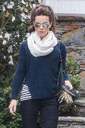 Kate Beckinsale Winter Style - Out in Los Angeles 1/30/2016