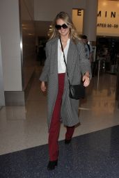 Kate Upton Airport Style - LAX in Los Angeles, CA 2/01/2016