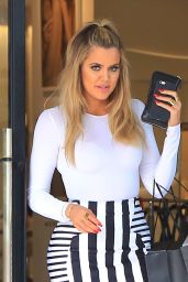 Khloe Kardashian Style - Shopping in Beverly Hills, CA 2/23/2016