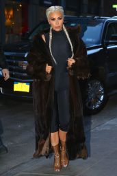 Kim Kardashian Style - Out in New York City, NY 2/13/2016 • CelebMafia