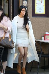 Kourtney Kardashian Style - Out in Los Angeles, CA 2/24/2016