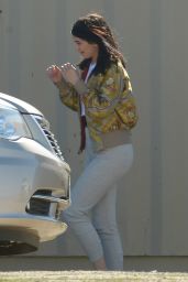 Kylie Jenner - Filming 