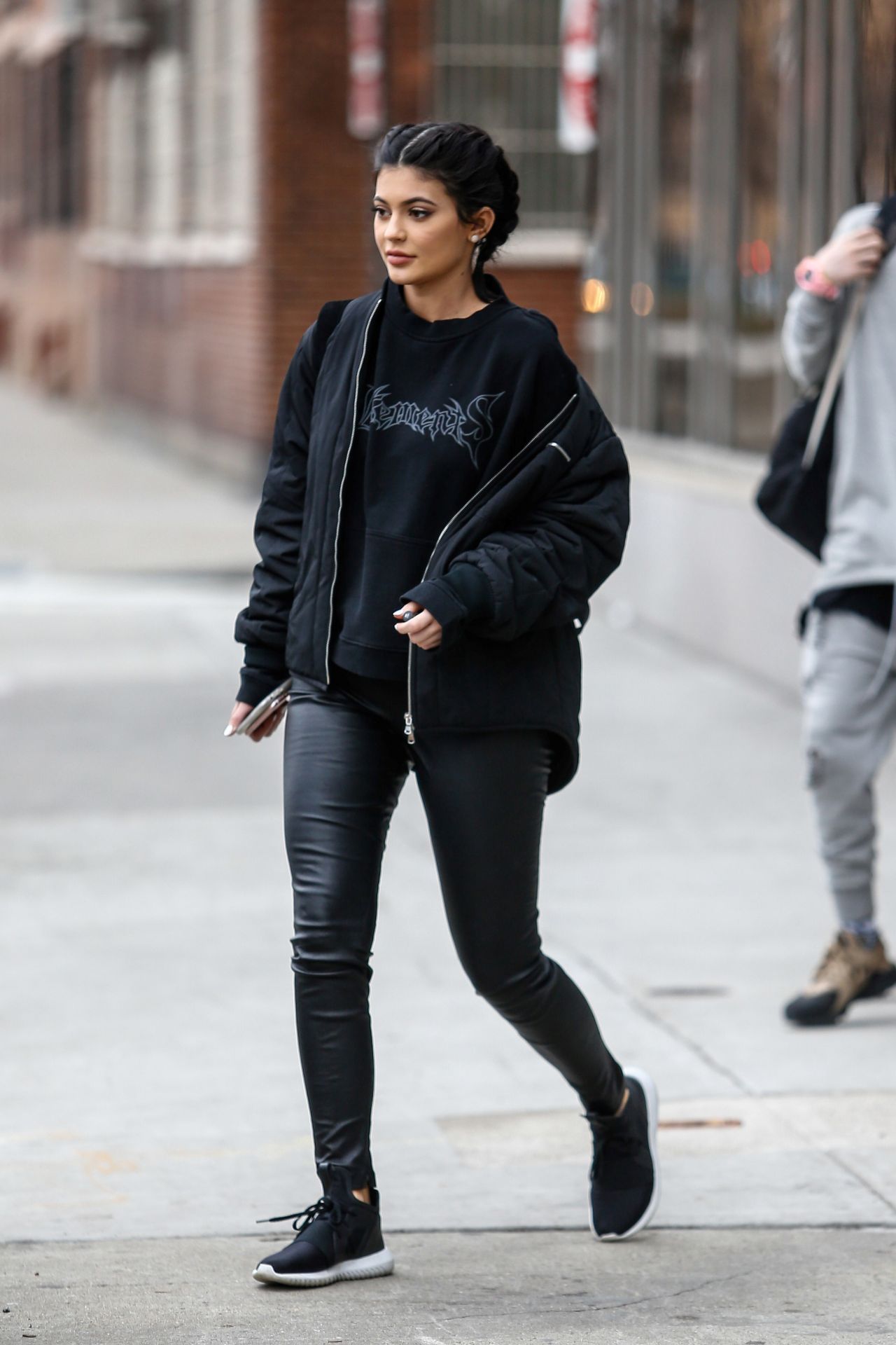 Celebrity Street Style : Kylie Jenner - #StreetStyle