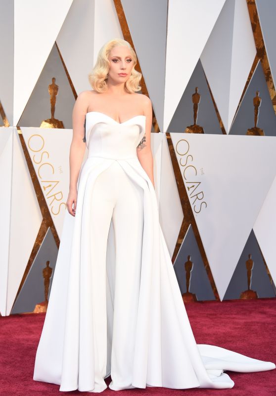 Lady Gaga – Oscars 2016 in Hollywood, CA 2/28/2016