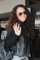 Madison Pettis Ca0sual Style - LAX Airport in Los Angeles 1/30/2016