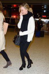 Margot Robbie Airport Style - JFK Airport in New York City 2/21/2016 