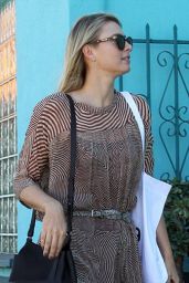 Maria Sharapova - Out in Venice, California 2/9/2016