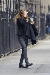Mary Kate Olsen Wearing Skinny jeans - Out for Coffee in New York City 2/10/2016