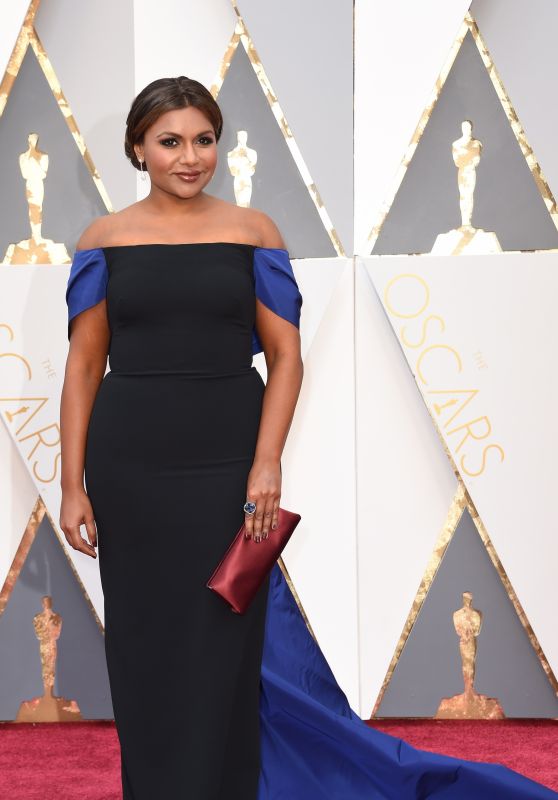 Mindy Kaling – Oscars 2016 in Hollywood, CA 2/28/2016