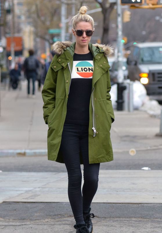 Nicky Hilton Street Style - Out in LA 2/2/2016 