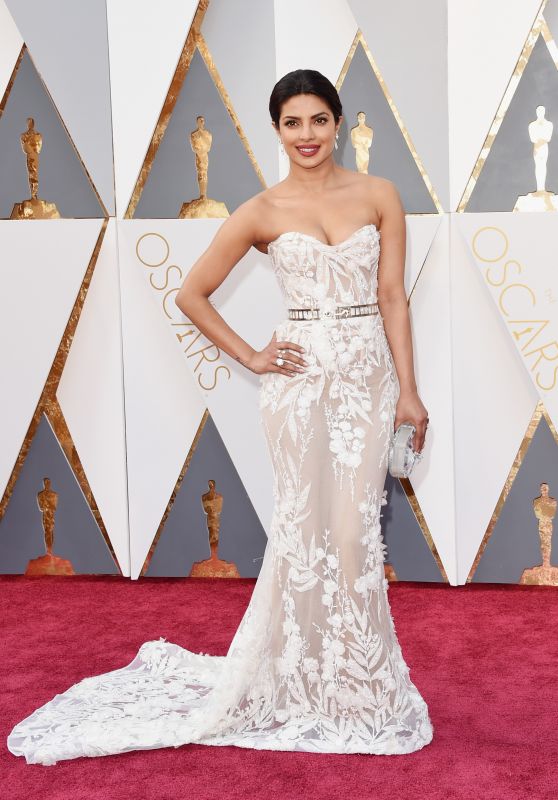 Priyanka Chopra – Oscars 2016 in Hollywood, CA 2/28/2016