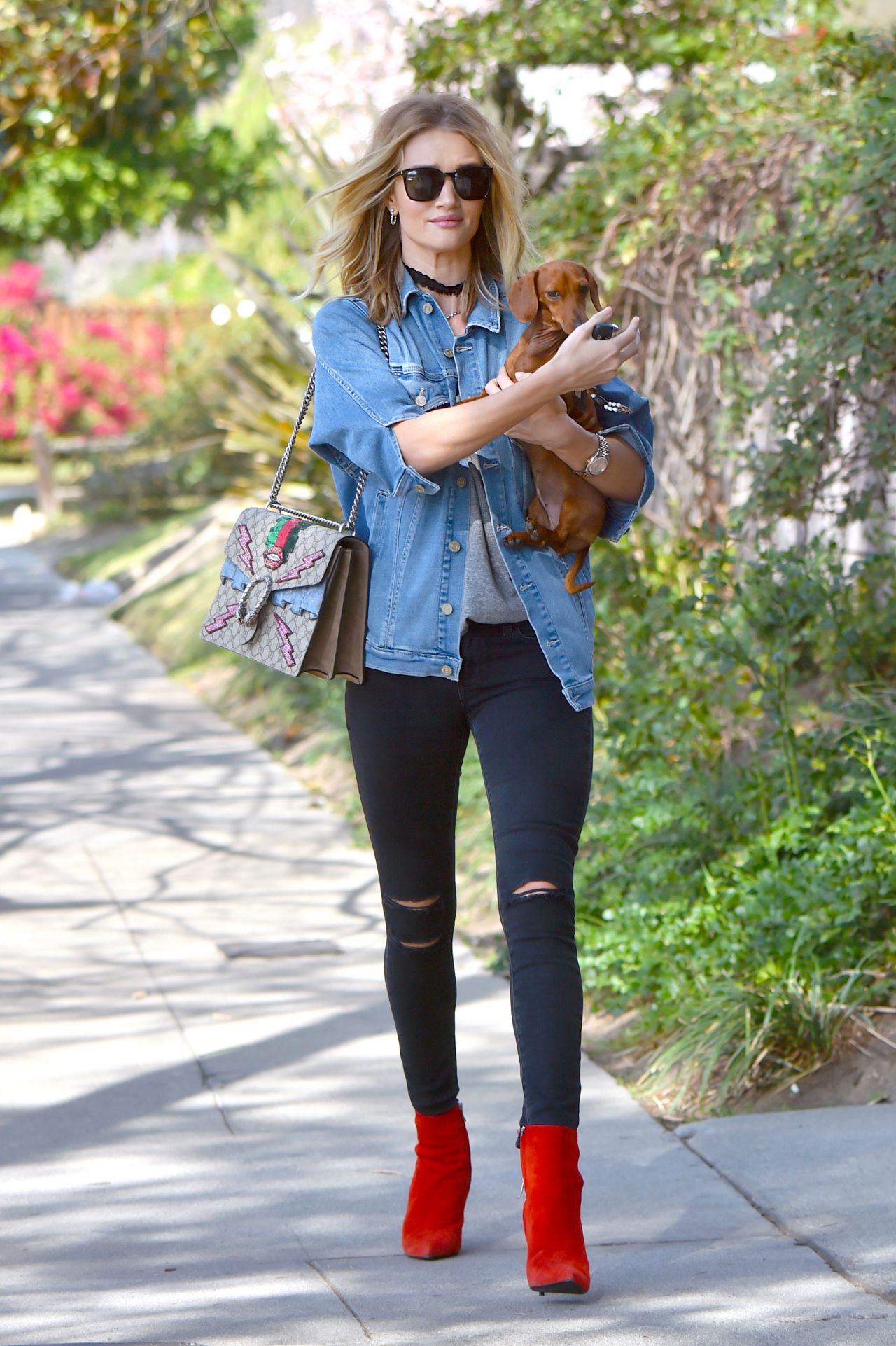 Rosie Huntington Whiteley Casual Style - Out in Beverly Hills, 2/17 ...