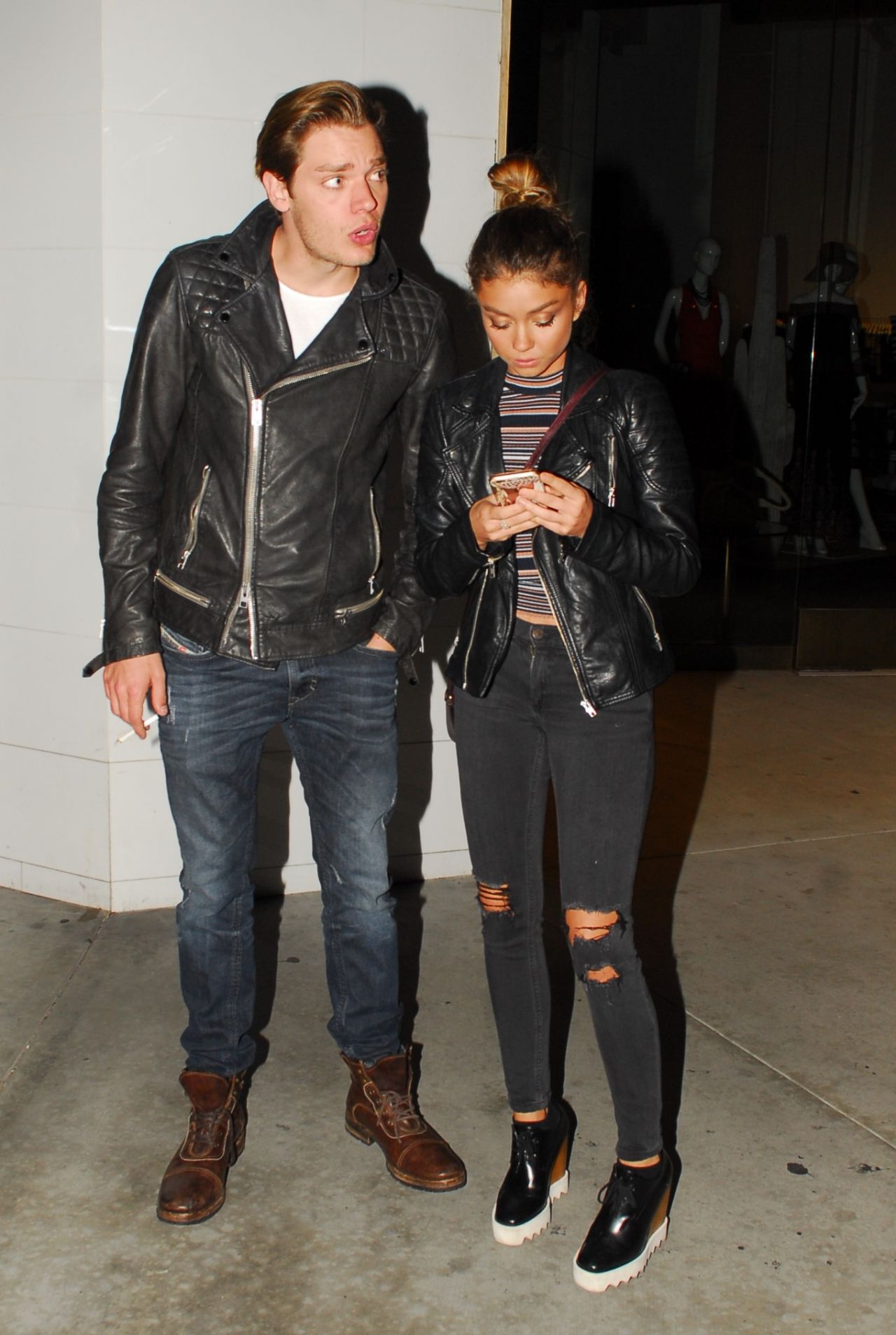 Sarah Hyland and Dominic Sherwood - Wait for Their Uber After Leaving a  West Hollywod Bar, February 2016 • CelebMafia