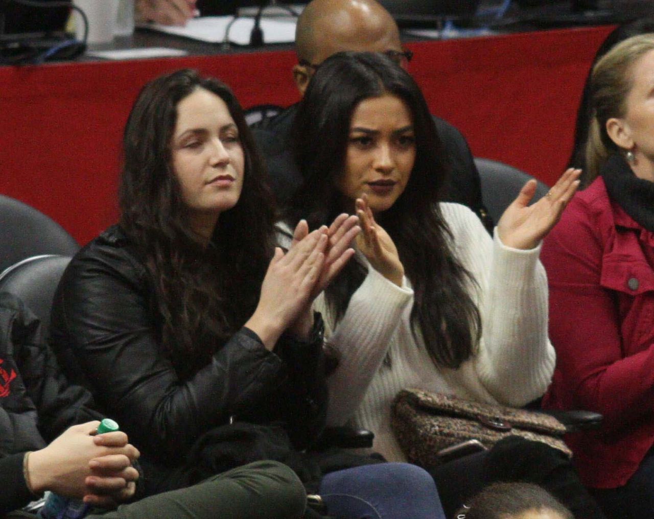 Shay Mitchell - Clippers Game at Staples Center in Los Angele 1/31/2016 ...