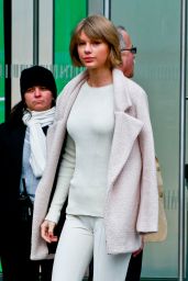 Taylor Swift - Leaving Vogue