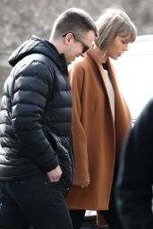 Taylor Swift - Out in Reading, Pennsylvania, February 2016