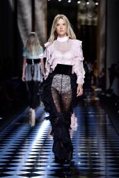 Alessandra Ambrosio – Balmani Fashion Show – Paris Fashion Week 3/3/2016
