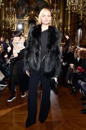 Amber Valletta - Stella McCartney Fashion Show in Paris 3/7/2016