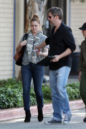 Amy Adams and Her Husband Leaving a Play Date in Culver City 3/15/2016