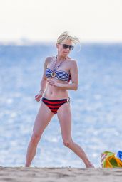 Anna Faris in Bikini at a Beach in Hawaii 3/27/2016
