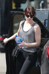 Emma Stone Booty in Tights - at the Gym in Los Angeles, CA 3/1/2016
