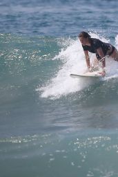Gisele Bundchen - Surfing Vacation With Husband Tom Brady in Costa Rica, March 2016