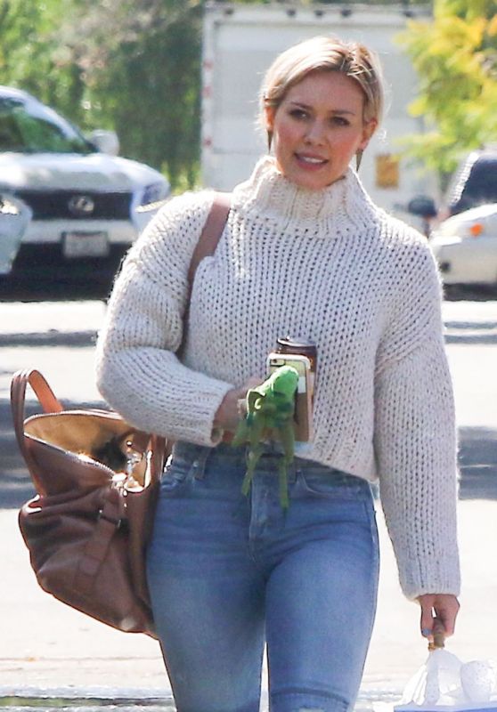 Hilary Duff - Out in Los Angeles, CA 3/6/2016