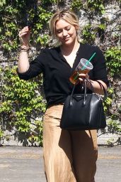 Hilary Duff - Shopping in Los Angeles, CA 3/17/2016