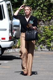 Hilary Duff - Shopping in Los Angeles, CA 3/17/2016
