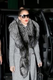 Jennifer Lopez - Heading into Chelsea Piers for a Photoshoot, February 2016