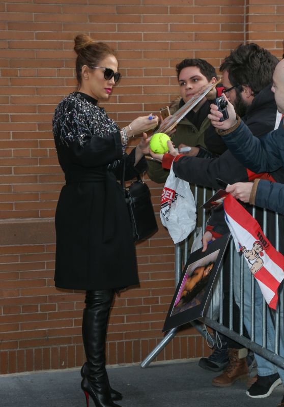 Jennifer Lopez Signing Autographs While Out in New York City 3/2/2016