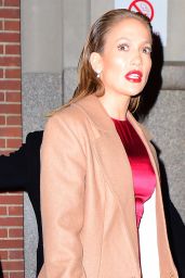 Jennifer Lopez Style - Leaving Her Apartment in New York City 3/01/2016