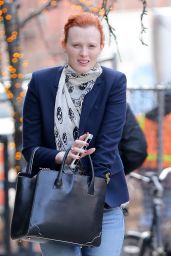 Karen Elson - Taking a Stroll in NYC 3/2/2016