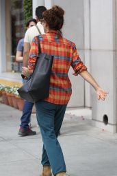 Kate Walsh is spotted Casual Style - Shopping in Beverly Hills, California 3/10/2016