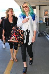 Kesha at LAX Airport in Los Angeles 3/19/2016
