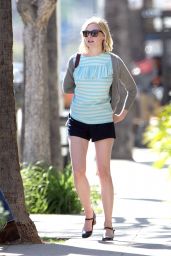 Kirsten Dunst is Spotted Smoking in Studio City, March 2016