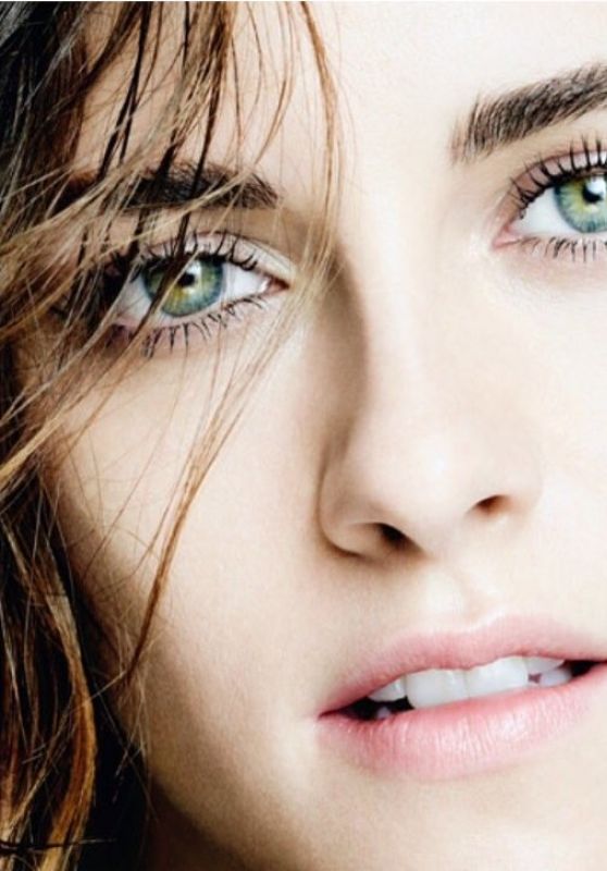 Kristen Stewart – Chanel Collection Eyes 2016 Part II