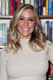 Kristin Cavallari - Signs Copies of Her Book at Book Revue in Huntington 3/15/2016