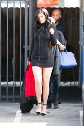 Kylie Jenner - Leaves the Studio For Her Show 