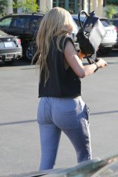 Kylie Jenner Street Style - Out in Calabasas 3/24/2016