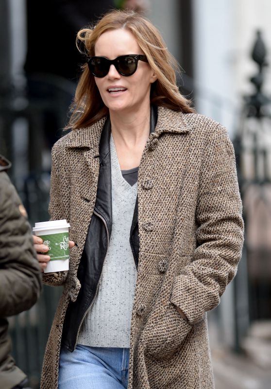 Leslie Mann Casual Style - Out in NYC 3/22/2016 
