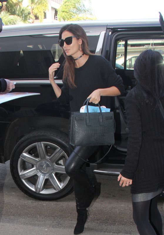 Lily Aldridge Wears Black Monochrome - LAX Airport in Los Angeles 3/7/2016